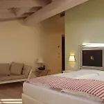 Hotel Moron
