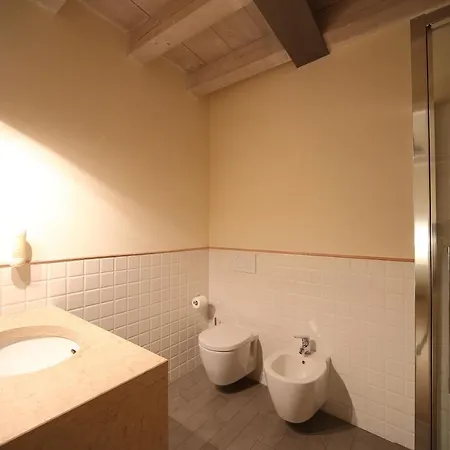 Moron Hotel 3*