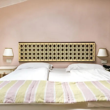 Moron 3* Неграр